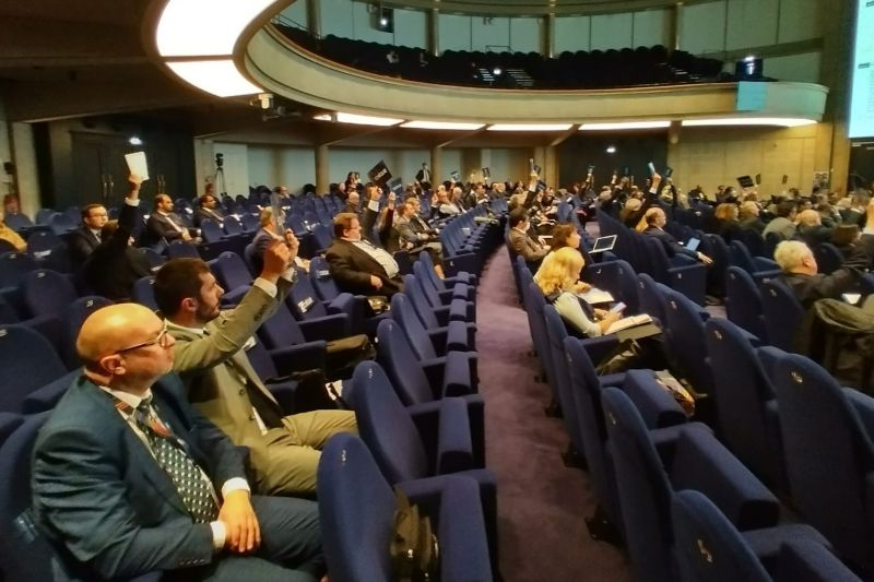 27. ZASADNUTIE GENERÁLNEJ KONFERENCIE PRE VÁHY A MIERY