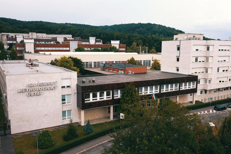Odborné kurzy a vzdelávanie v oblasti metrológie